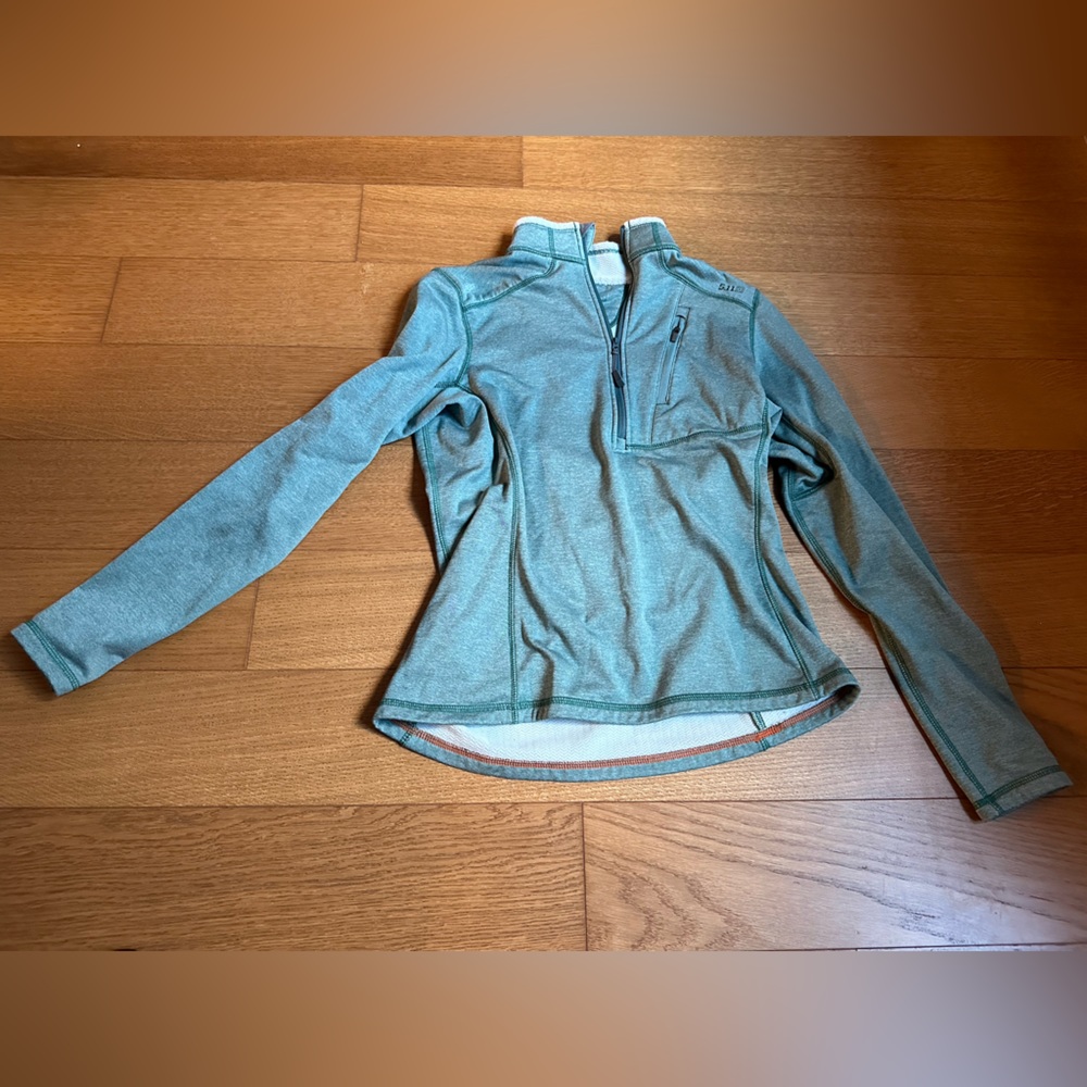 5.11 Half-zip light jacket/sweatshirt